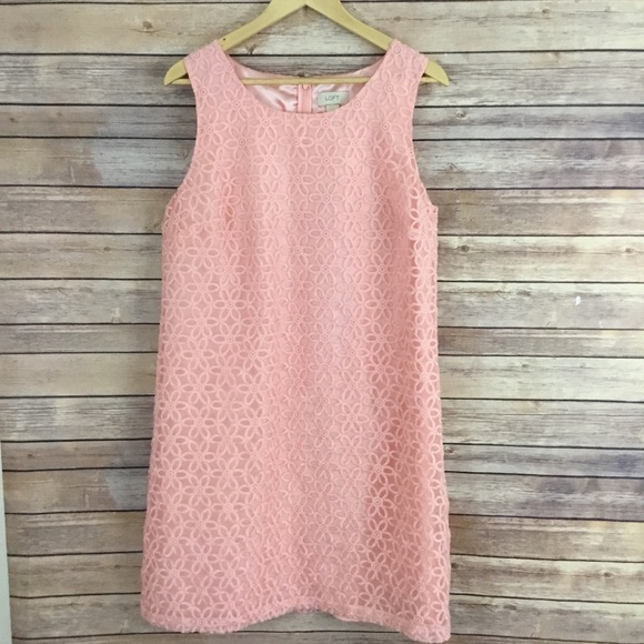 LOFT Dresses & Skirts - LOFT Floral Embroidered Shift Dress